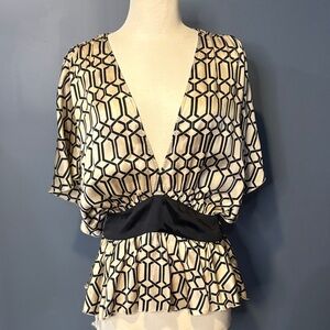 Bebe Geometric Black and Gold Women's blouse. V neck Small